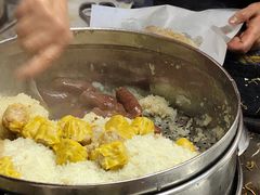 糯米饭加腊肠-权记骨粥