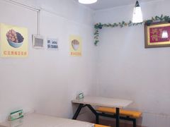 用餐区-老周记顺德双皮奶