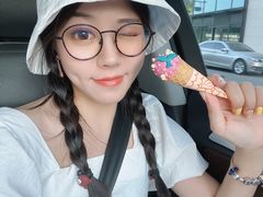 -星巴克(济南美莲广场店)