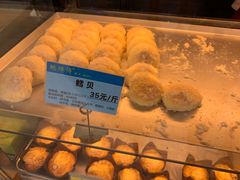 -鲍师傅糕点(江苏路店)