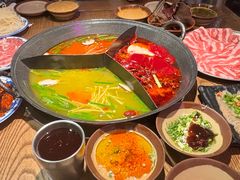 -巴卤社老火锅(财富店)
