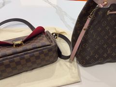 -聚云奢二手奢侈品黄金手表包包回收·中古店(中福城店)