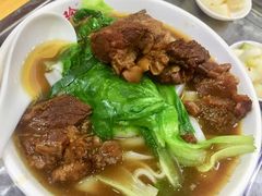 牛腩河粉-珍珍小食店(西华路店)