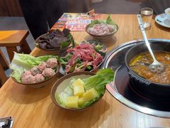 -黔三一夺夺粉酸汤火锅(百信店)
