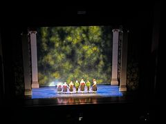 -交通银行前滩31演艺中心