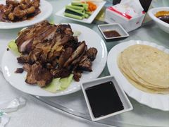 津味酥肘子-奥华餐厅·老张记(台基厂店)