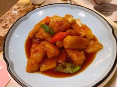 菠萝咕噜肉-稻香酒家(长宁KING88广场店)