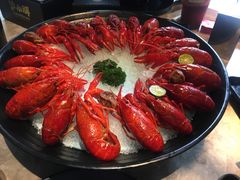 -沪小胖小龙虾(淮海中路旗舰店)