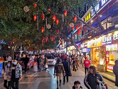 -八一路好吃街(雨田商务大厦店)