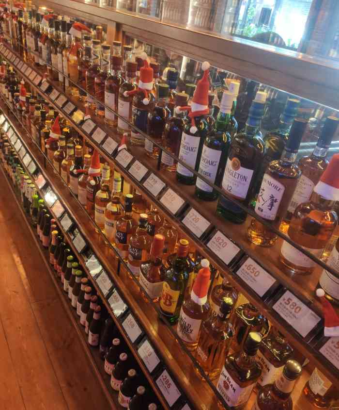 commune(佛山创意园店)-"跟同事吃完饭,时间还早,同事就提议去小酌.