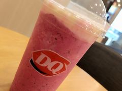 火龙果草莓果昔-DQ·蛋糕·冰淇淋(包河万达店)