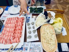 -楼外楼大刀肉传统火锅居(博学路店)