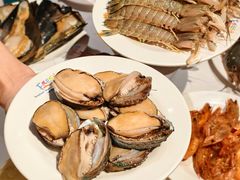 -领鲜活海鲜榴莲自助火锅(东门店)