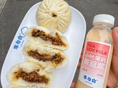 -李与白包子铺(桐梓林店)