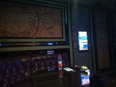 -欢乐迪KTV(南坪上海城店)