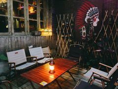 -城墙外BAR
