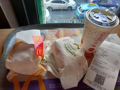 -麦当劳(总统大酒店店)