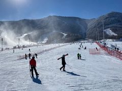 -鳌山滑雪度假区
