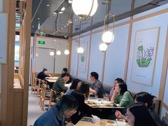 大堂-老乡鸡(上海品尊国际中心店)