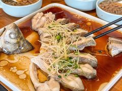 -莲餐厅·湖北菜·潜江小龙虾店(愚园路店)
