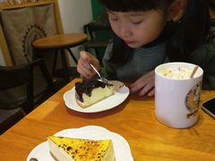 -长颈鹿咖啡(大学路店)