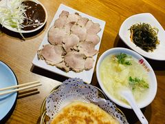 -李连贵熏肉大饼(中街盛京龙城店)