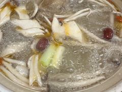 -土连锅·现熬养生汤锅(梁家巷店)