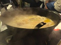 -鲜入围煮花胶鸡海鲜火锅