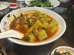 -富正毅三下锅(体育馆店)