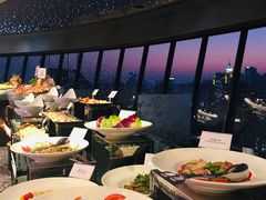 -广州花园酒店·凌璇阁旋转餐厅CAROUSEL360