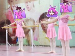 -Isee灰姑娘国际儿童艺术中心(证大·大拇指广场店)