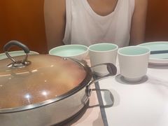 -黄记煌三汁焖锅(新佳丽江汉路店)