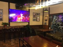 -麦落精酿啤酒餐吧(先农大院店)