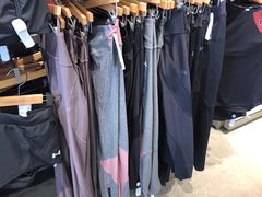 -UNDER ARMOUR(八达岭奥莱店)