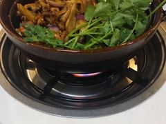 -胡须佬鸡煲四季火锅(龙珠大道店)