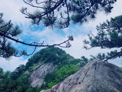 -罗田薄刀峰风景区