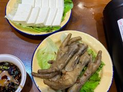 -黔多多贵州地摊火锅(木古地铁站店)