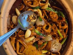 -八府香鸭·啫啫煲(华山路店)