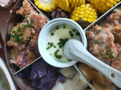-黄桷树曹家私房菜(江与城店)