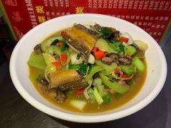 -红色湘菜馆(春风店)
