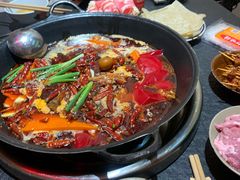 -四小区火锅·巷子里的重庆火锅(花照壁店)