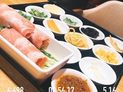 状元金汤肥牛过桥米线-妈妈故事米线(市府恒隆店)