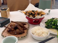 -五谷芳乳鸽王(海景店)