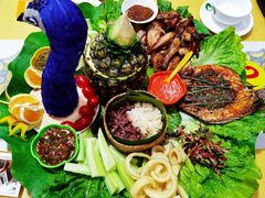 -沐毫傣泐云南菜孔雀宴•手抓饭傣味烧烤(曼听公园店)