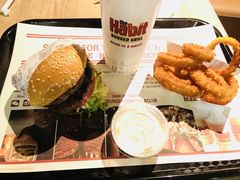 -The Habit Burger Grill 哈比特汉堡(复兴soho店)