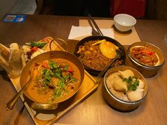 -来龙里 精致 东南亚餐室(万象城店)