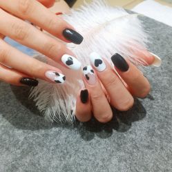 -天生爱美甲