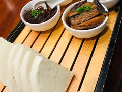 四大缸-中山路壹号传奇club·啤酒花园餐厅