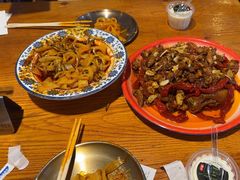 -柴窝堡22号辣子鸡·传承新疆菜