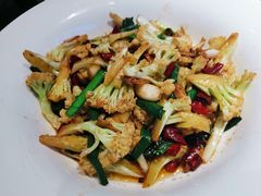 -费大厨辣椒炒肉(黄兴中心广场店)